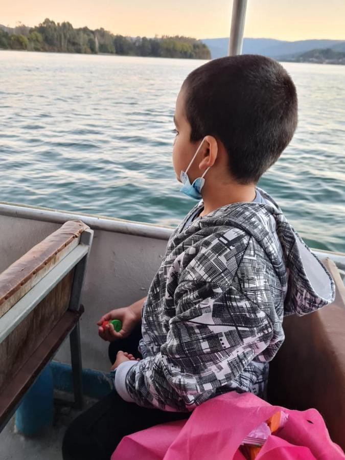 וולדיביה Hostel Isla Del Rey מראה חיצוני תמונה