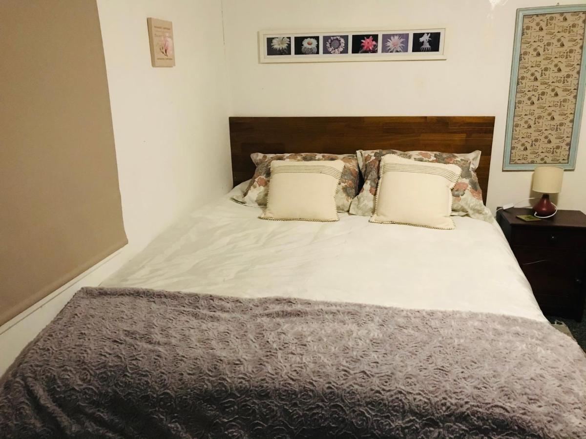 וולדיביה Hostel Isla Del Rey מראה חיצוני תמונה